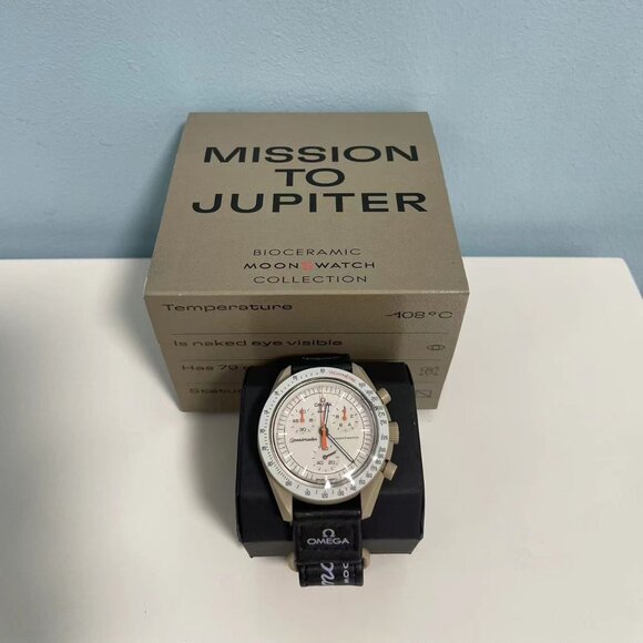 Swatch x Omega Moonswatch Mission to Jupiter Watch brand new - Picture 4 of 6